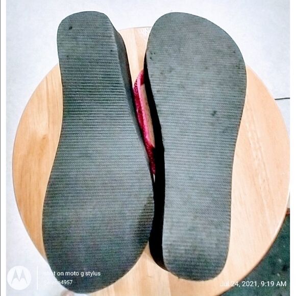 Xhilaration Hot Pink High Heel Flip Flops - Picture 7 of 7
